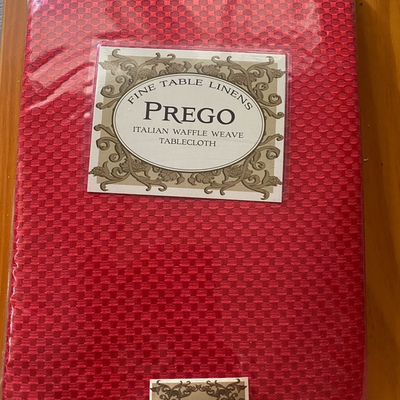 Other - Italian Waffle Weave Tablecloth